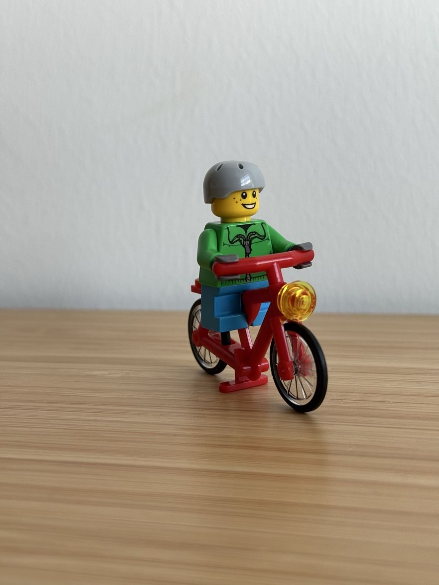 Lego Giocattoli: Lego Junge mit Velo Nr. 4 – Nuovo (secondo la descrizione) da Neuhausen am Rheinfall venduto da Laghi