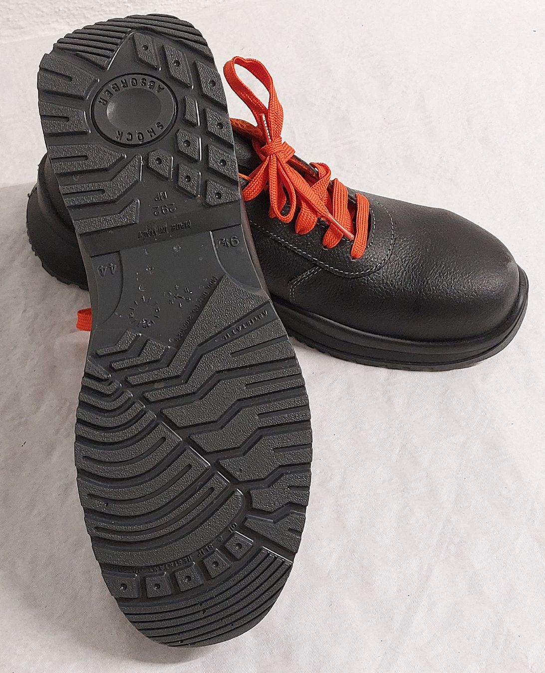 Scarpe da uomo: Ungetragene Arbeits Schuhe Gr.: 40 – Nuovo (secondo la descrizione) da Niederuzwil venduto da MP-plasch 2
