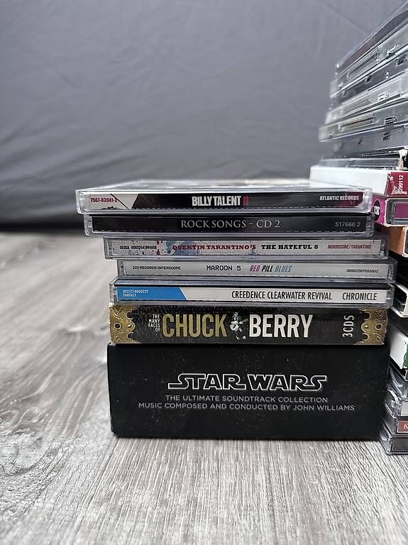 CD: CD's  – Usato da Zell ZH venduto da NIGUL 4