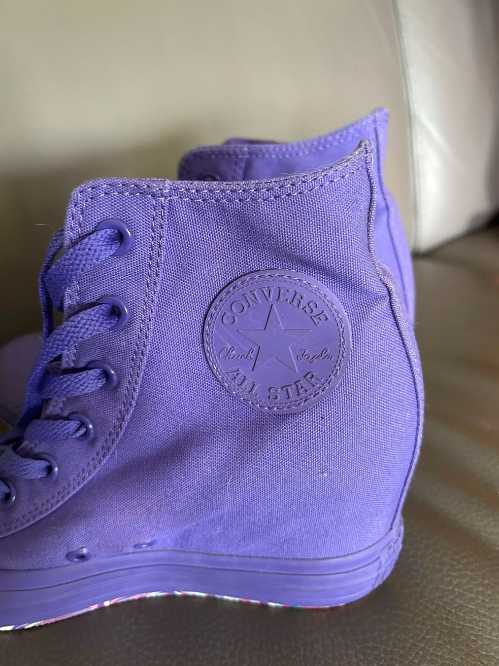 Converse Damenschuhe: Scarpe Converse viola n.40 con plateau interno – Gebraucht aus Melano von H-Sara 1