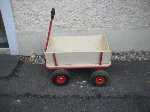 Carrelli di trasporto: Leiterwagen / Bollerwagen rot Holz – Usato da Winterthur venduto da pf02