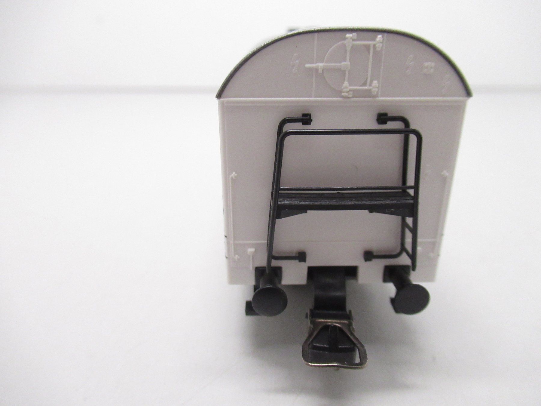 Fleischmann Modellini di ferrovie: Fleischmann 5329 gedeckter Güterwagen Weihenstephan DB DC H0 – Usato da Basel venduto da mhmarken 2