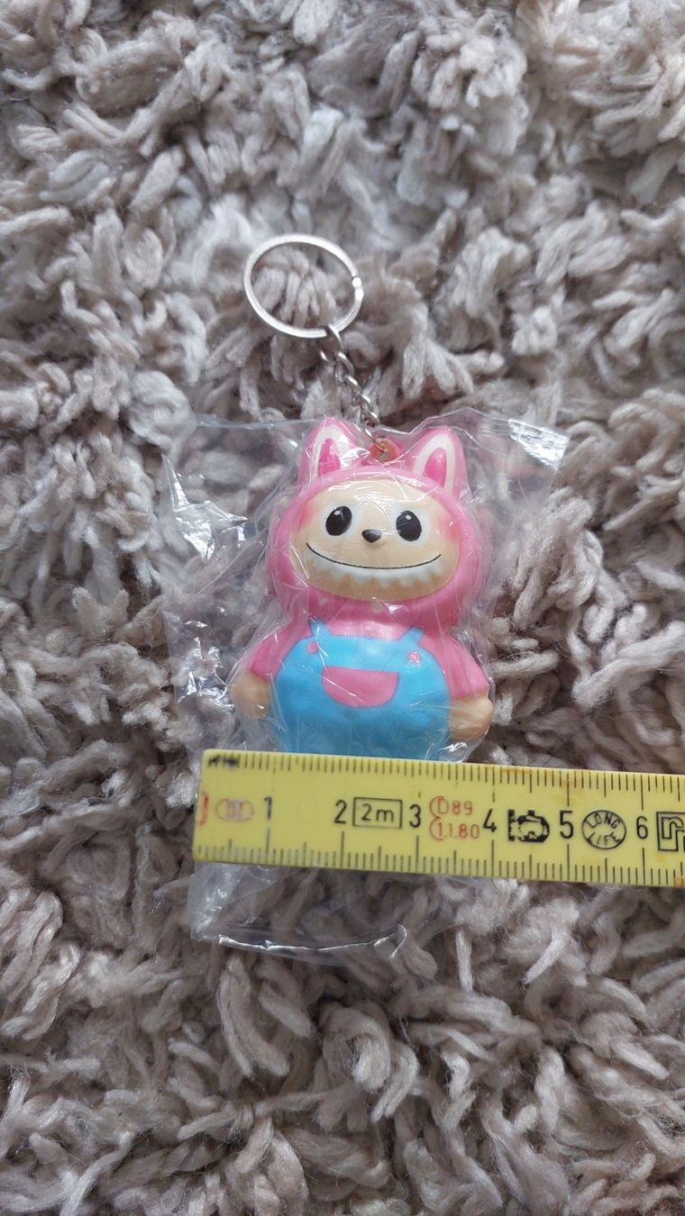 Rimorchi: Niedliche Labubu Squishy Anhänger – Nuovo e nell'imballaggio originale da Hittnau venduto da Razorback_1971 3