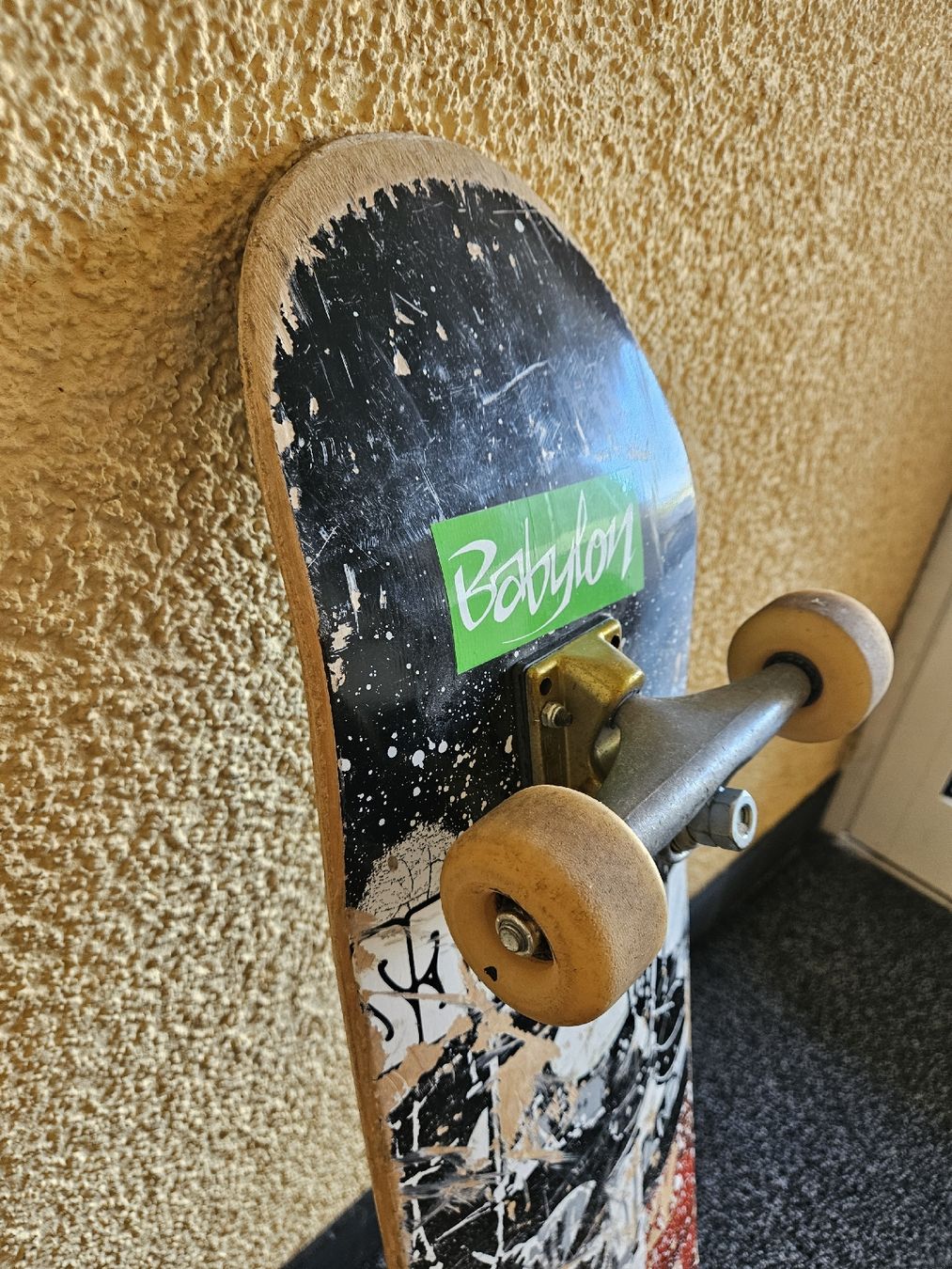 Skateboards: Skateboard complet usagé – graphisme skull / SCHULZ – Gebraucht aus Monthey von darkmine 3