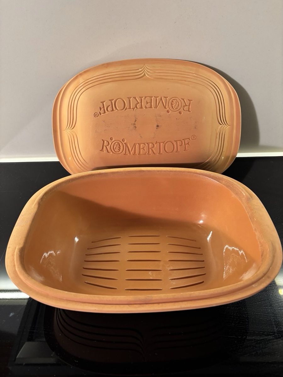 Backformen: Römertopf – Gebraucht aus Jouxtens-Mézery von Super_Roger 2