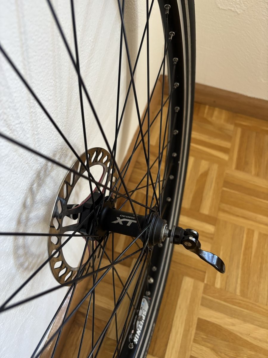 Schwalbe Pneumatici & Ruote complete: Vorderrad 26" mit Schwalbe Marathon! – Usato da Pratteln venduto da thai01 2
