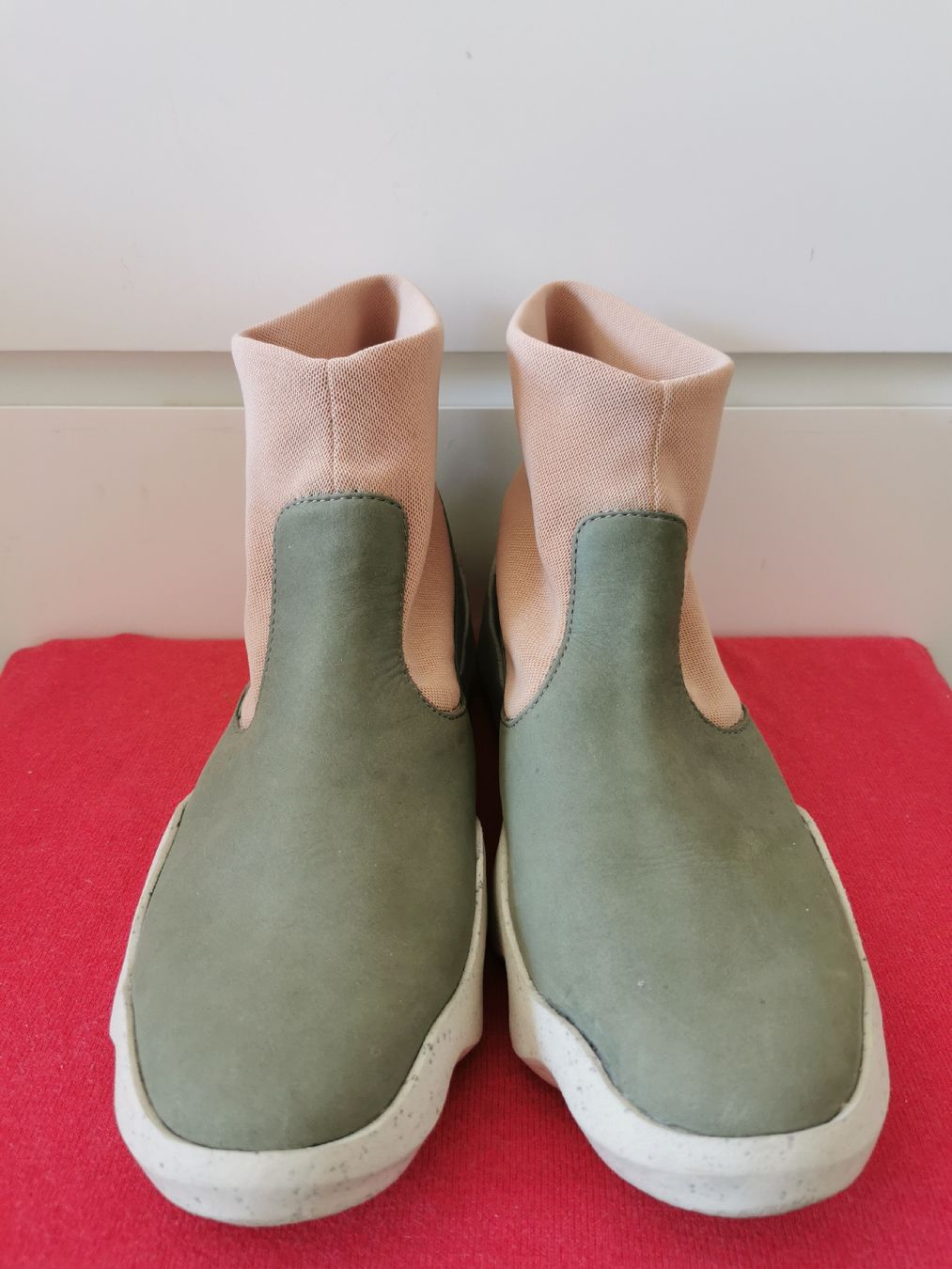 Camper Damenschuhe: Camper Damen Schuhe Gr 41. – Gebraucht aus Schlieren von vlalif 1