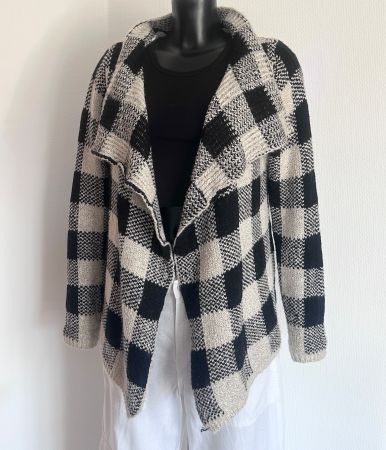 TOP 💜 Gr TU (38-40) Strickjacke kartiert