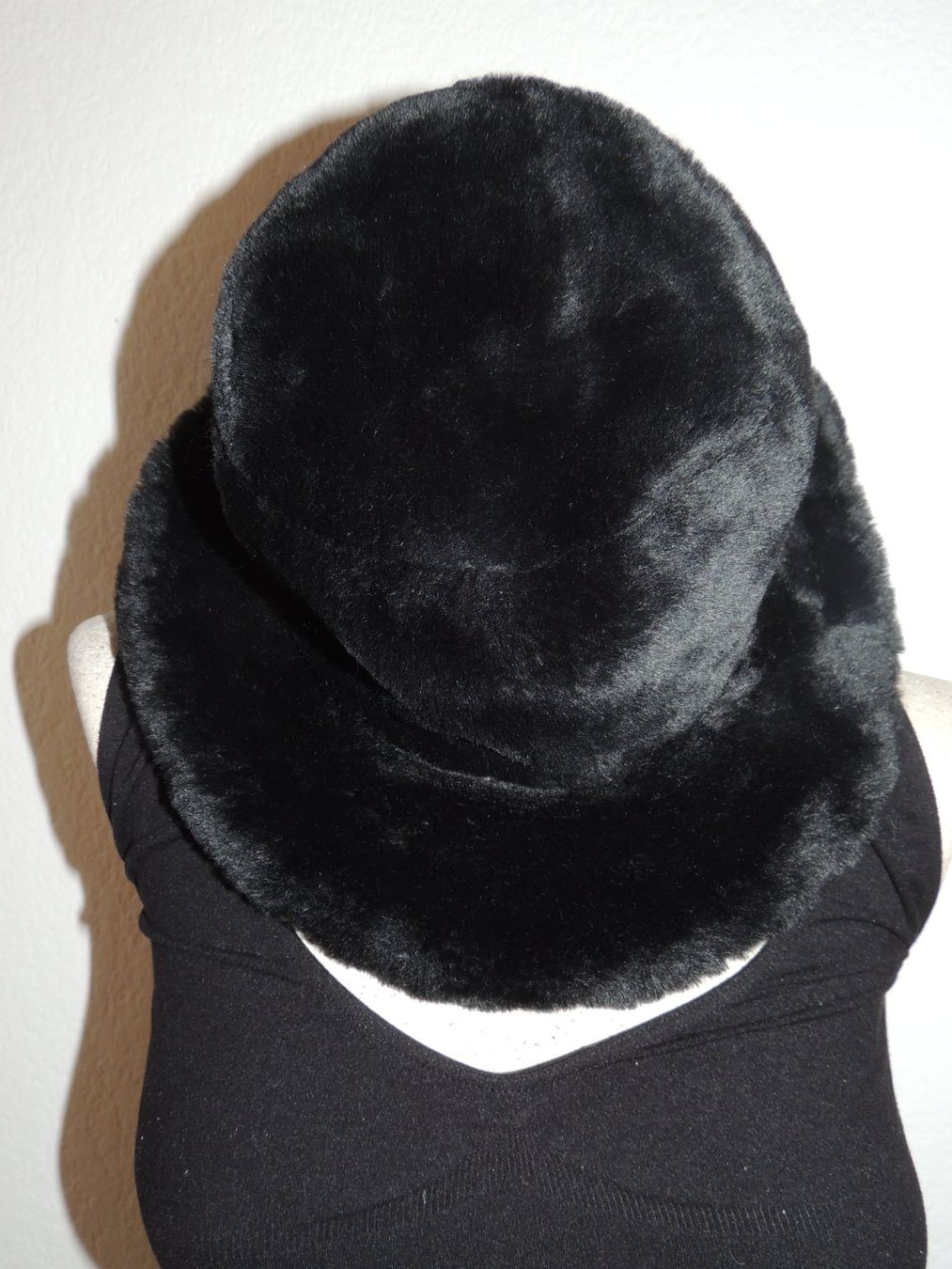 Hüte, Mützen & Caps: SCHÖNER WARMER HUT "BELFE & BELFE" WEBPELZ NEU  M – Neu (gemäss Beschreibung) aus Au ZH von FashionConsultant