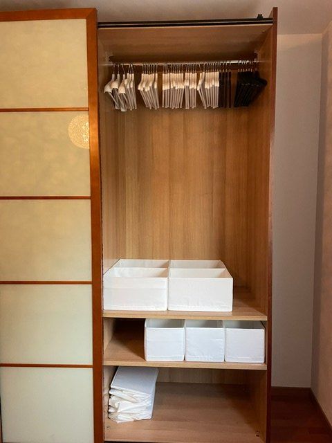 Schränke: Kleiderschrank, sehr stabil – Gebraucht aus Dürnten von Elite5 1