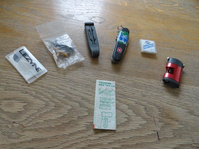 Victorinox Taschenmesser: Victorinox Veloflick Kit – Gebraucht aus Wil SG von Zwillinge0 2