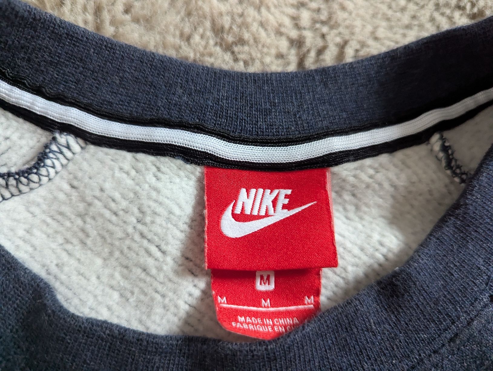 Maglioni & Felpe: pull nike M PSG – Nuovo (secondo la descrizione) da Montreux venduto da dem_gyt9 1