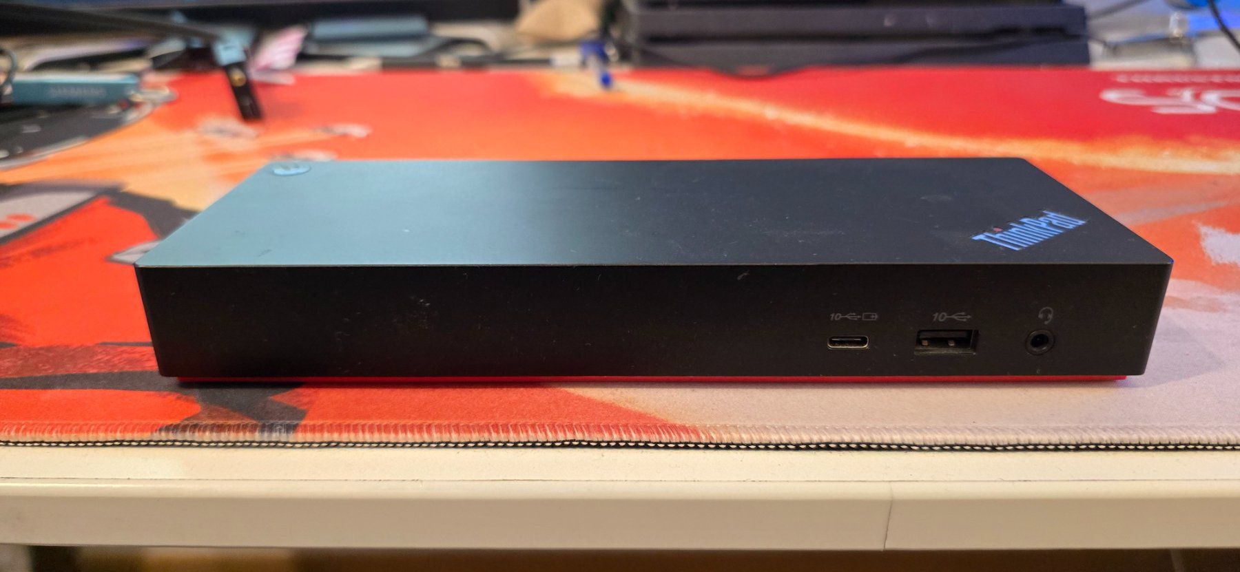 Lenovo Docking station: Lenovo ThinkPad Thunderbolt 4 Workstation Dock – Nuovo (secondo la descrizione) da Unterlunkhofen venduto da Lomega18