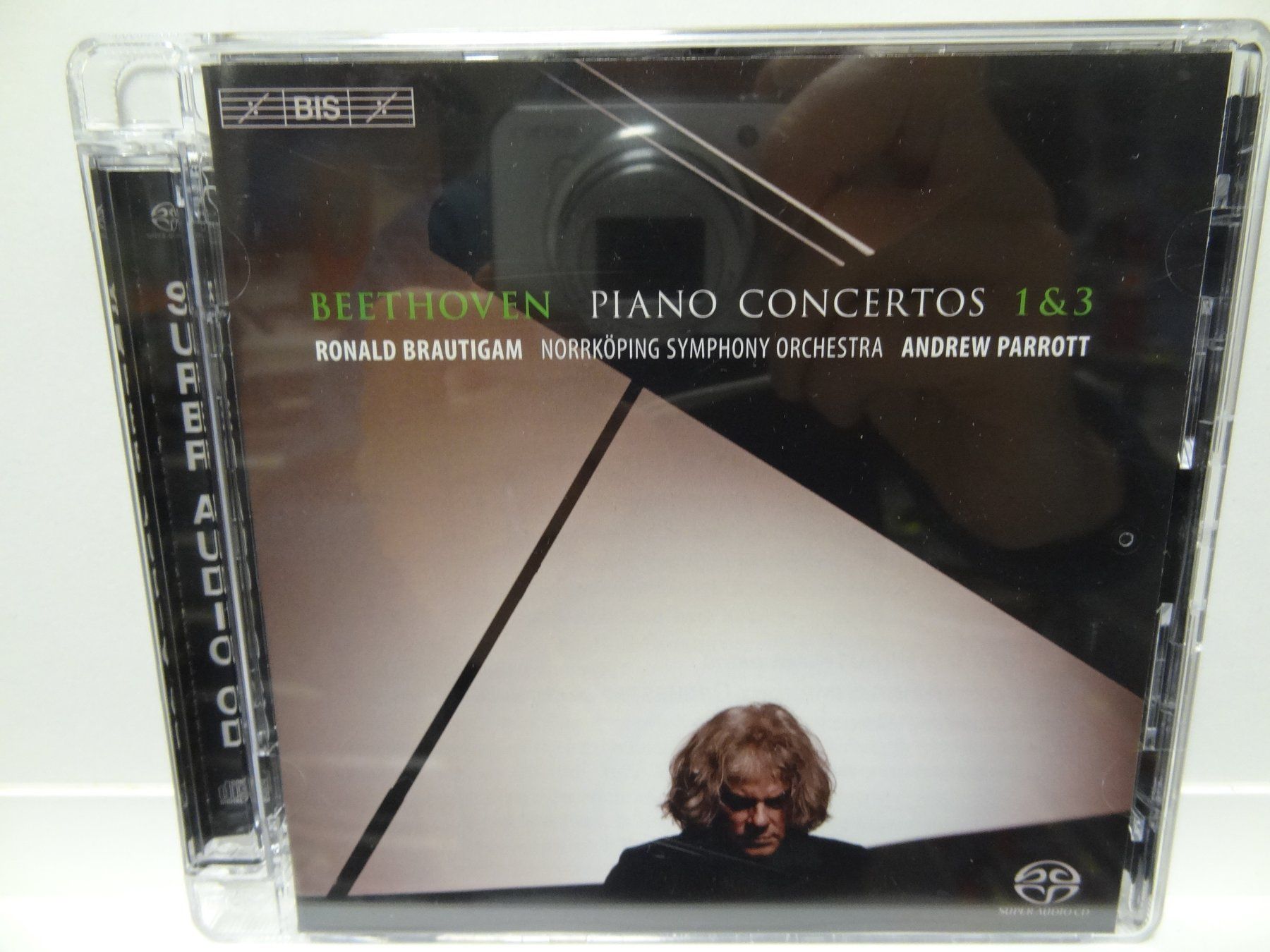 CDs: Beethoven: Klavierkonzerte 1 & 3, CD, SACD – Gebraucht aus luzern von musicandart
