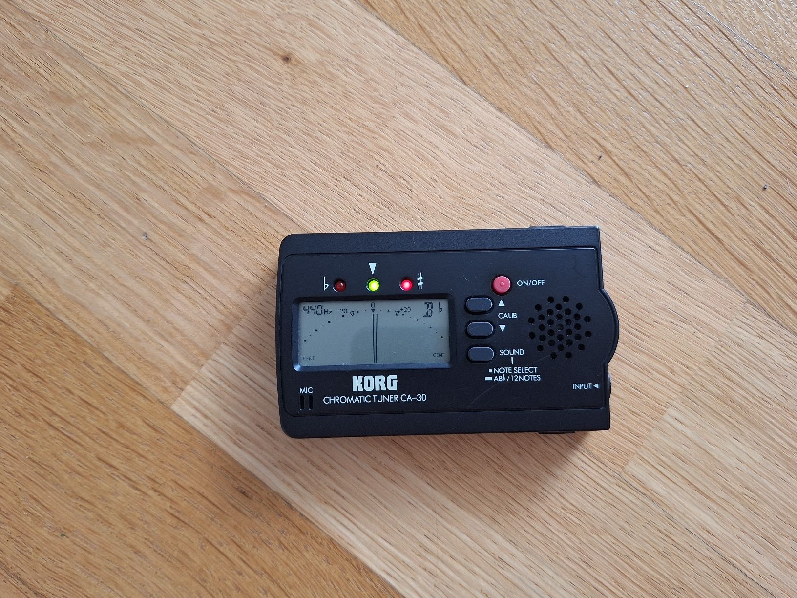 Korg Instruments de musique: Stimmgerät Korg – D'occasion à Dagmersellen par fi____