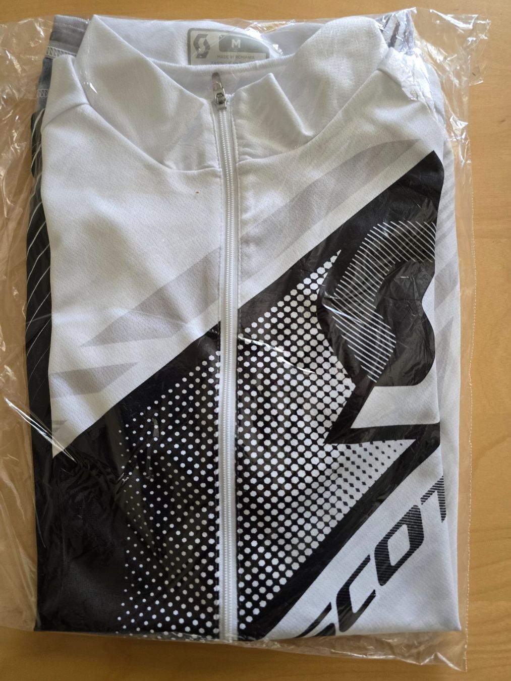 Scott Canottiere & Pantaloni: Scott Rad Trikot – Usato da Le Bry venduto da Alfaromeo07