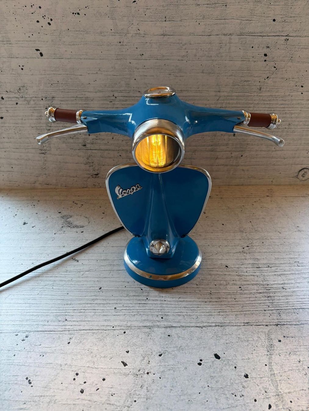 Lampen: Vespa Lampe blau mit Chrom - einzigartig und cool !! – Gebraucht aus Wetzikon ZH von Boldeagle01 1