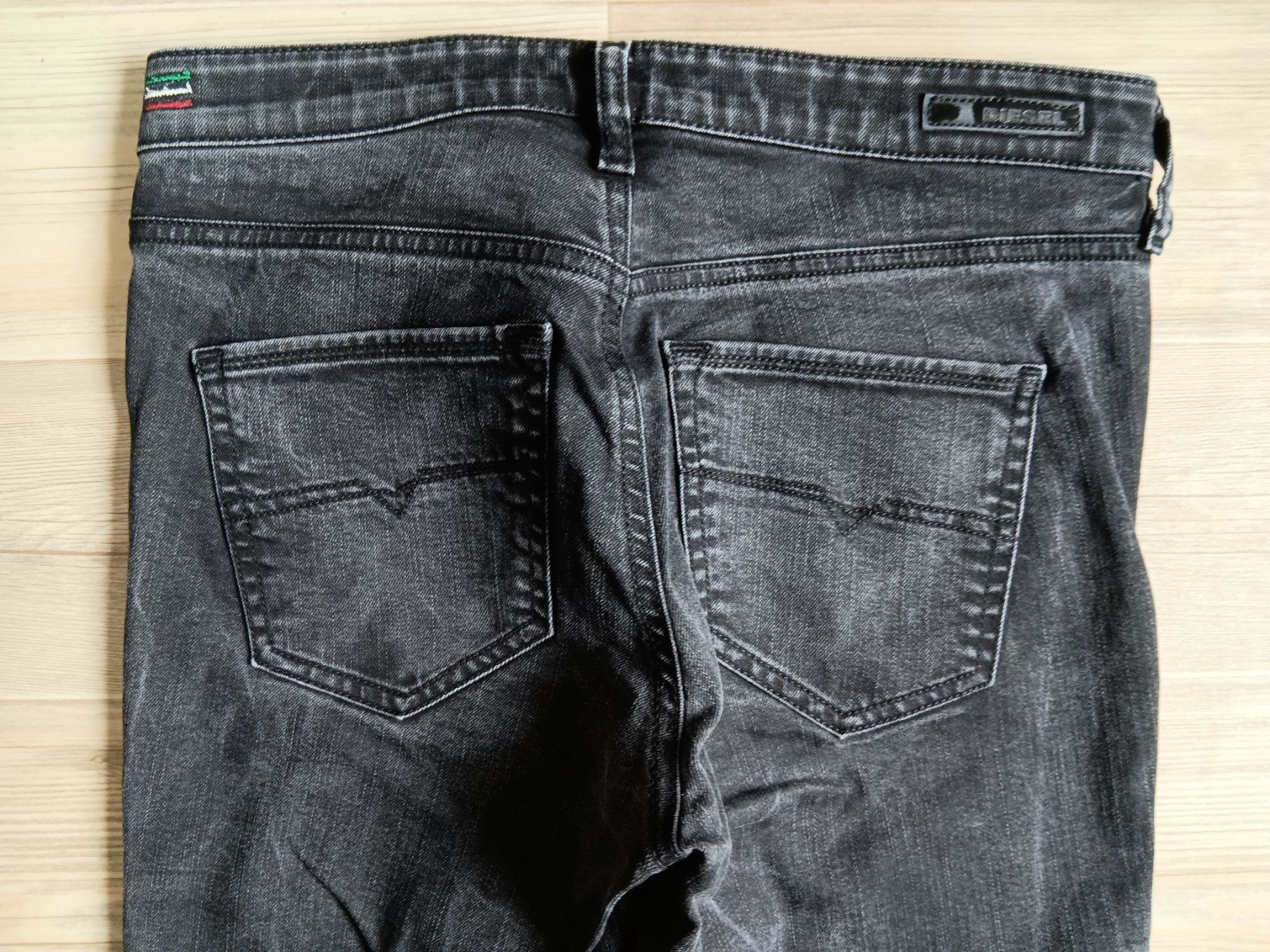 Diesel Jeans: DIESEL Jeans DORIS taille / Grosse W27 L30 – Gebraucht aus Cossonay-ville von Super-Price-Quality 6