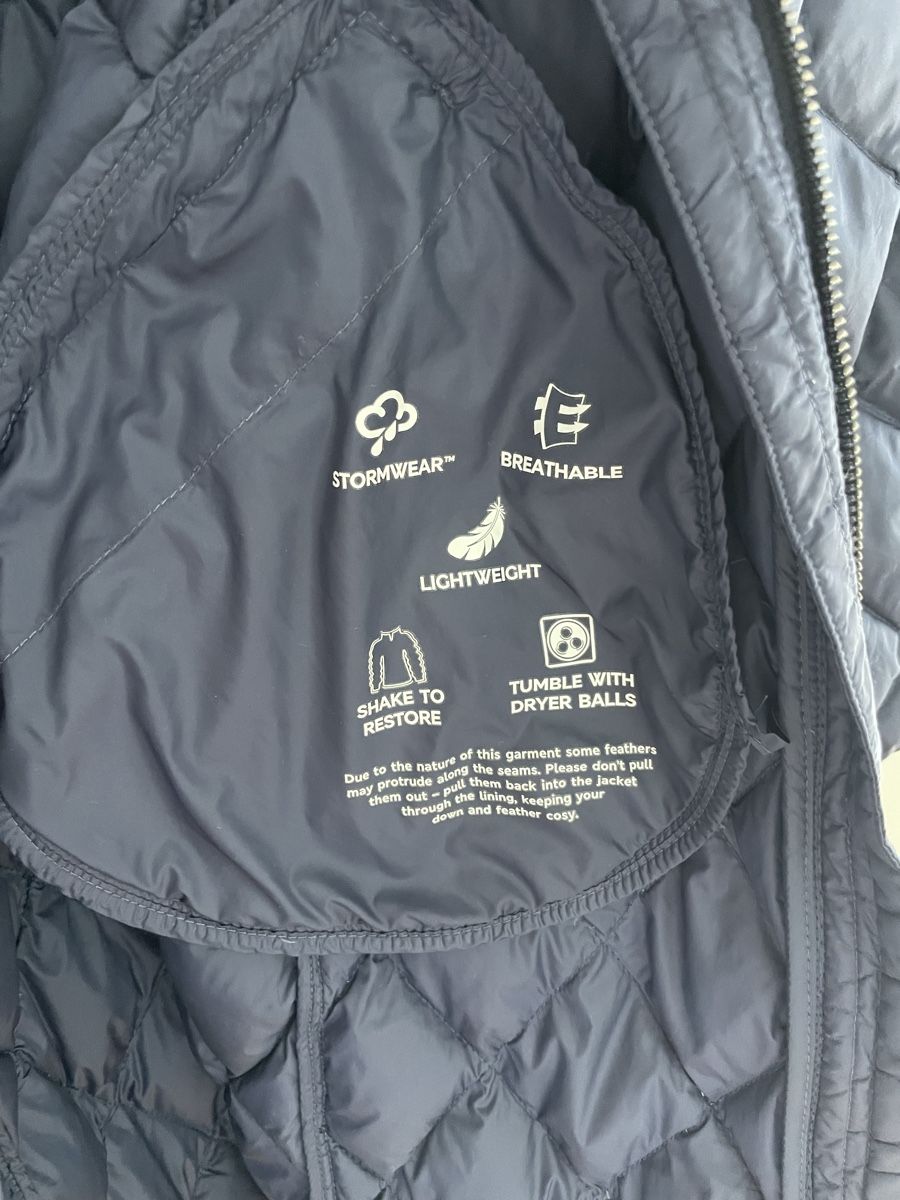 Giacche: Daunen Steppjacke Per Una Gr.12 – Usato da Zürich venduto da Mary233 2