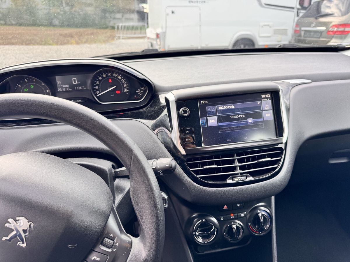 Peugeot Automobili: Peogeot 1.2 ab Mfk – Usato da Horw venduto da dancav 3