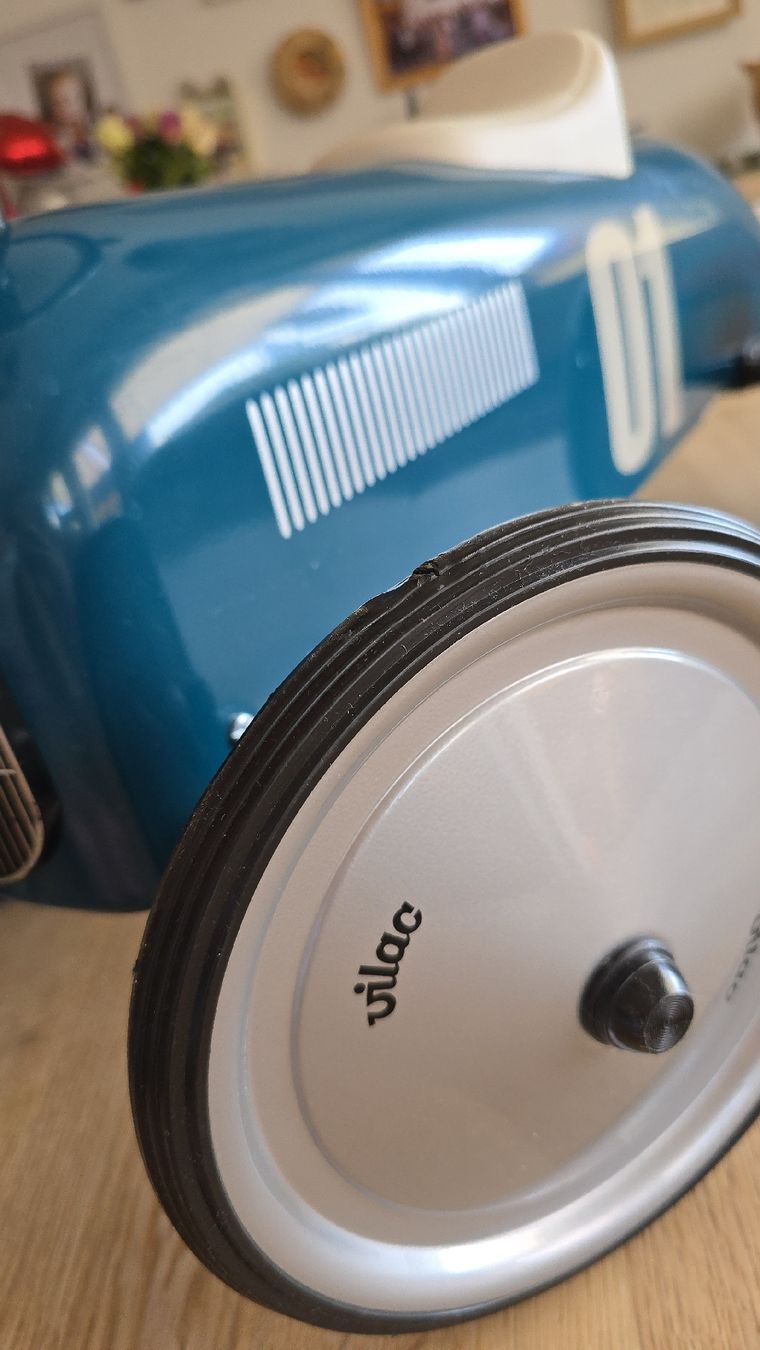 Vilac Veicoli per bambini: Vilac Retro Rutschauto Petrol – Usato da Buchberg venduto da MaddieF 4