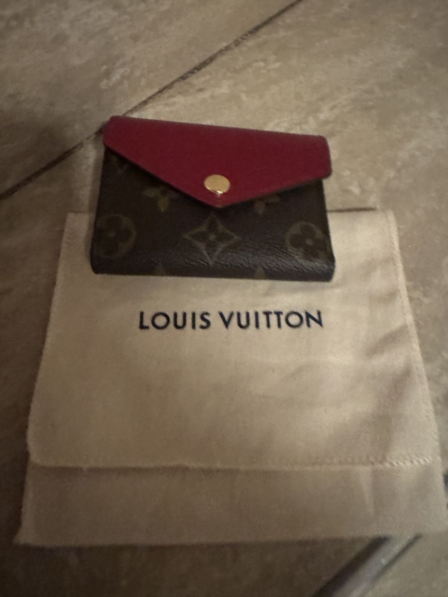 Louis Vuitton Portamonete: Louis Vuitton  – Nuovo (secondo la descrizione) da Regensdorf venduto da weiningerl 1