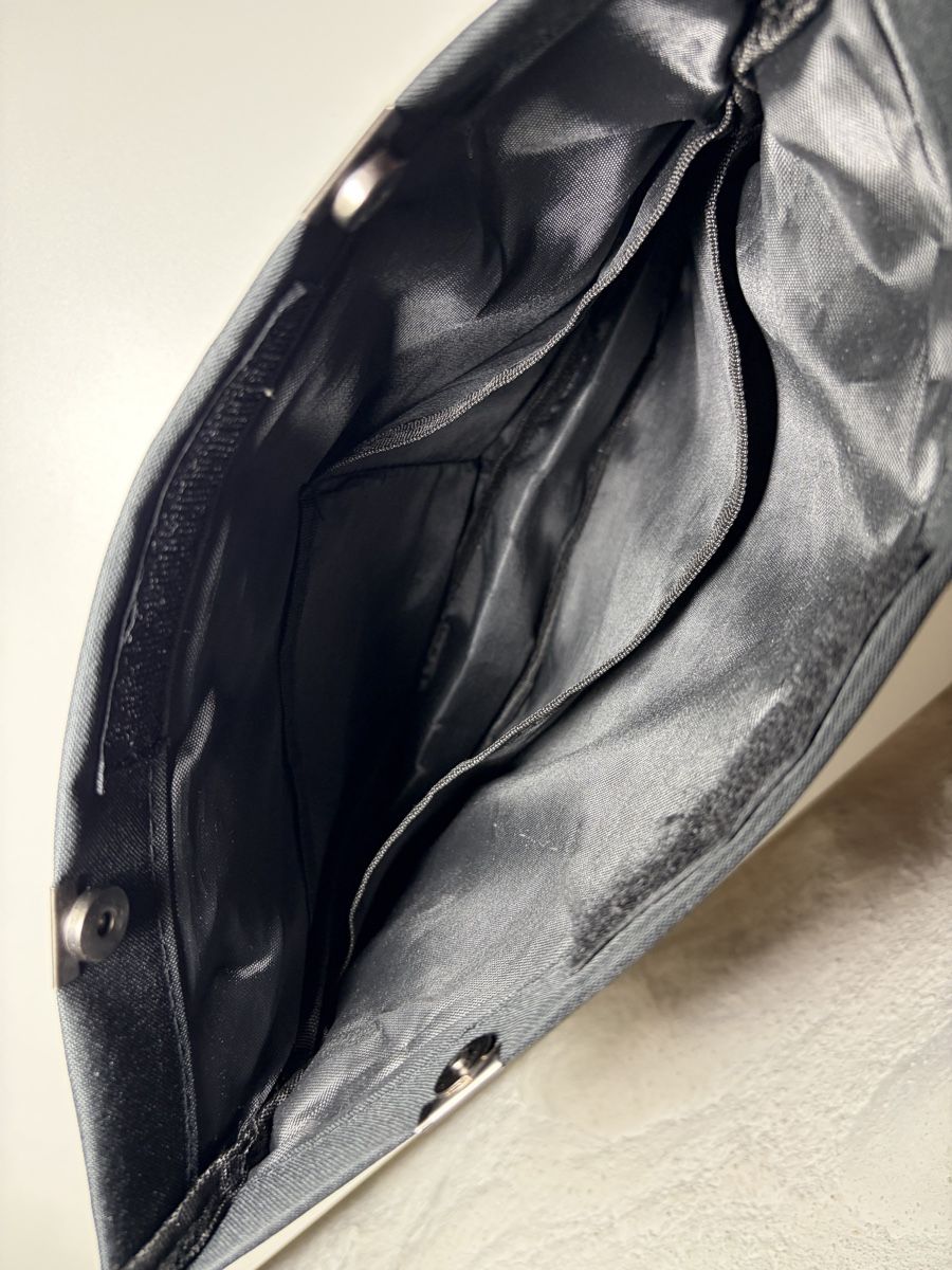 Taschen: Sac banane noir  – Gebraucht aus Coppet von ACBL 3