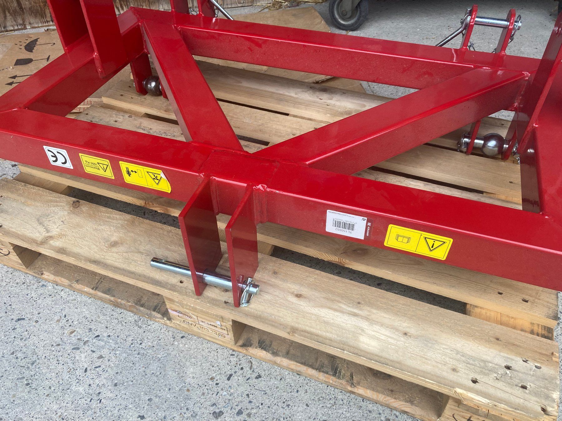 Unità & Adattatore: Dreipunkt Adapter auf Euro 8 – Nuovo e nell'imballaggio originale da Pfäffikon ZH venduto da Ford7840 1