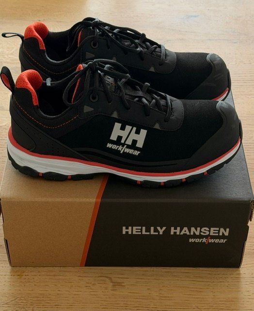 Helly Hansen Herrenschuhe: HellyHansen Sicherheitsschuh Chelsea Evolution 2.0 Low Gr.44 – Neu (gemäss Beschreibung) aus Weiningen ZH von kuedu74