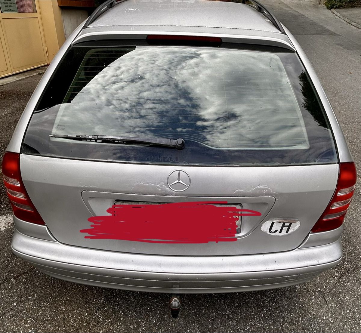 Mercedes-Benz Automobili: Mercedes C180 Kombi – Usato da Bern venduto da Schnutzli 1