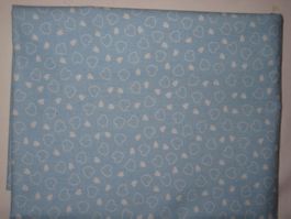Baumwollstoff hellblau mit weissen Herzli