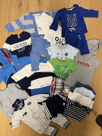 Baby Kleiderpaket Gr. 62 Mayoral, Hilfiger...