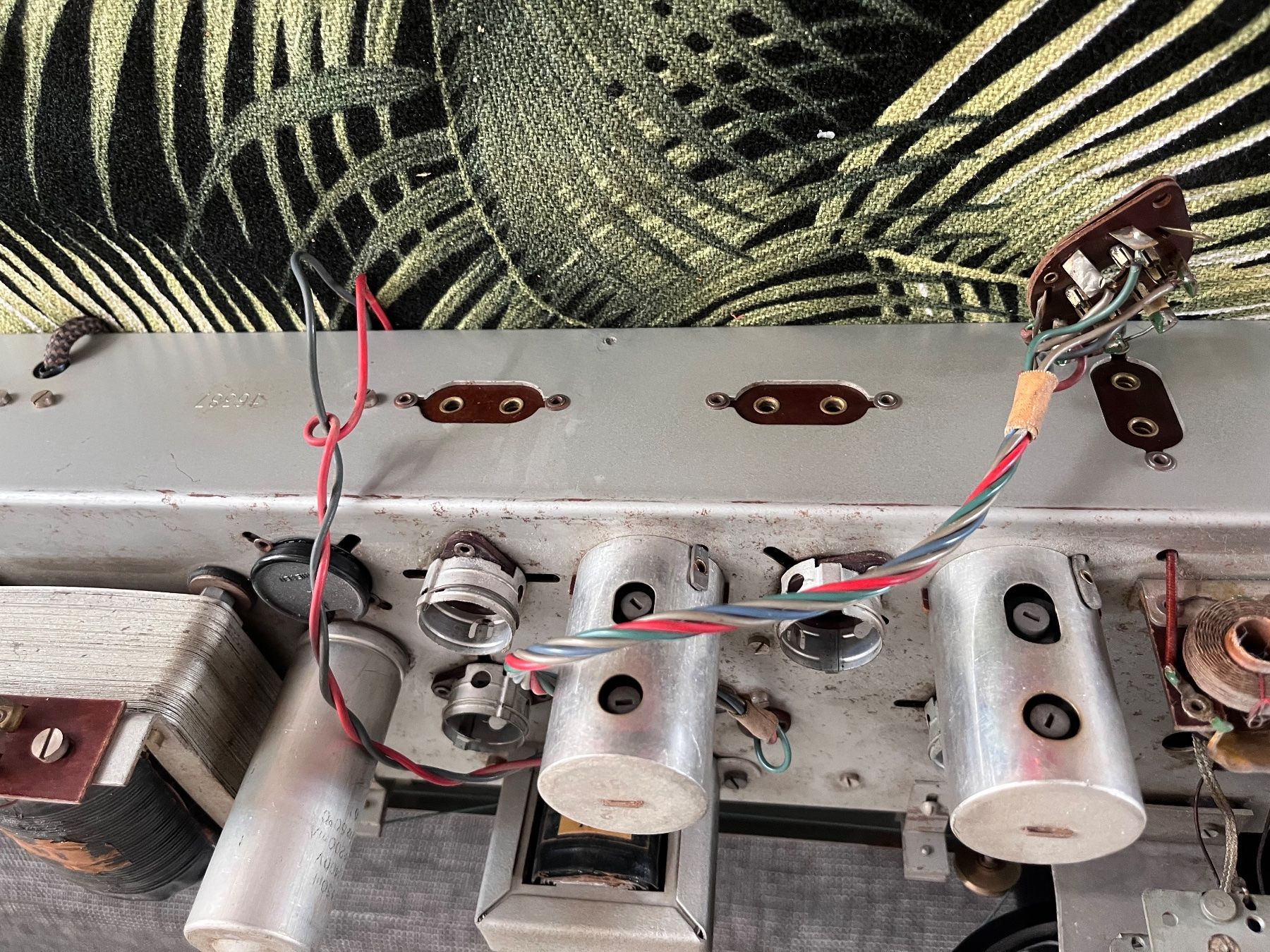 Radios: Radio Chassis Röhrenradio – D'occasion à Bäretswil par Rasubi 9