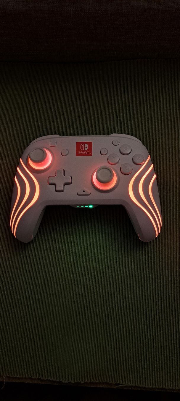 Controller: Neuf 2 manettes Nintendo Switch afterglow PDP  – Nuovo e nell'imballaggio originale da Borex venduto da ValterC 2