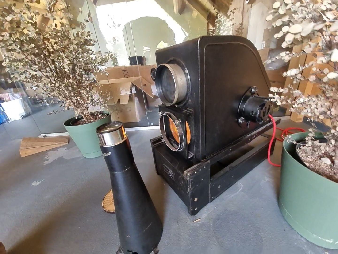 Lampade: Epidiaskop, Projektor Scheinwerfer, Deko Lampe Kino – Usato da Aarburg venduto da 11866 1