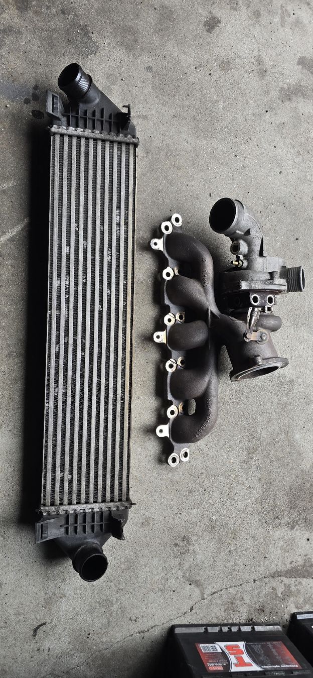 Ford Tutti pezzi di ricambio auto: Turbo + Intercooler Focus ST mk2 – Usato da Vals venduto da JoseMagalhaes91