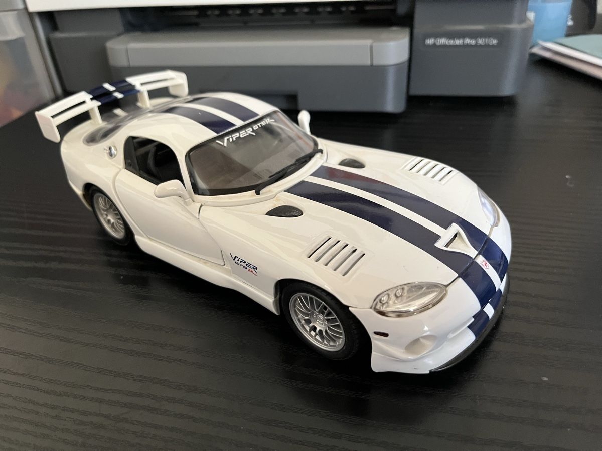 Dodge Voitures modèles: Dodge Viper.  1:18 – D'occasion à Rümlang par Papamoll4
