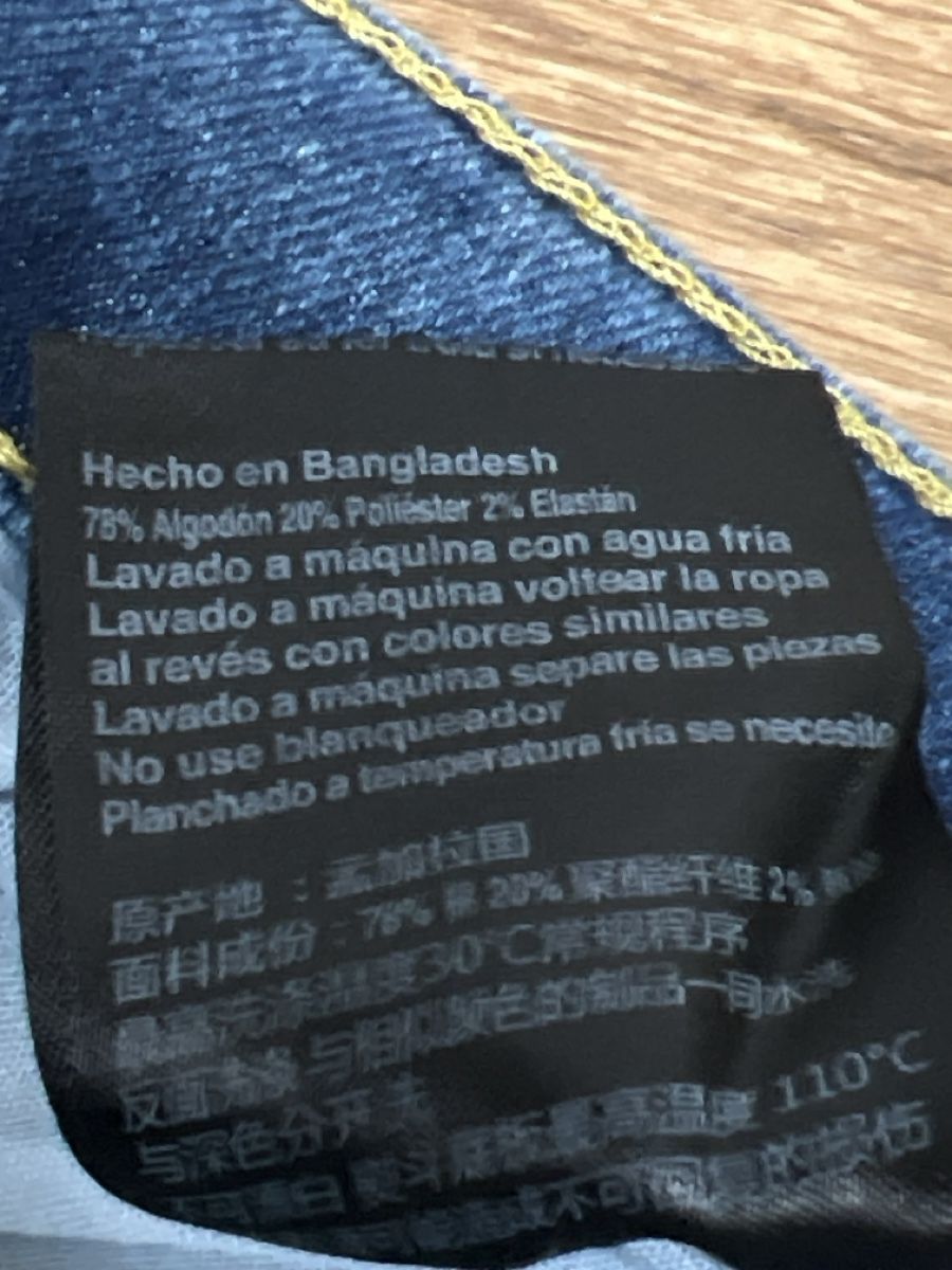 Jeans: Jeans Bermudas Gr.29 - Neu – Nuovo e nell'imballaggio originale da Visp venduto da bluenero 3