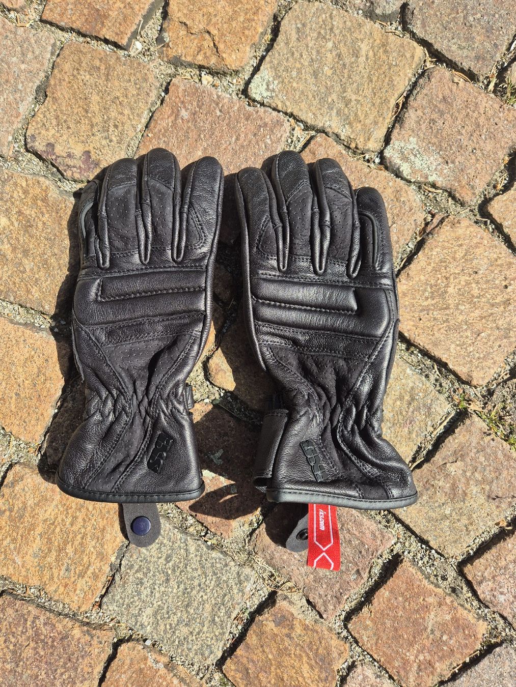 IXS Guanti & manicotti: Lederhandschuhe IXS Gr. 2XS Neu! – Nuovo (secondo la descrizione) da Abtwil SG venduto da Mvarx