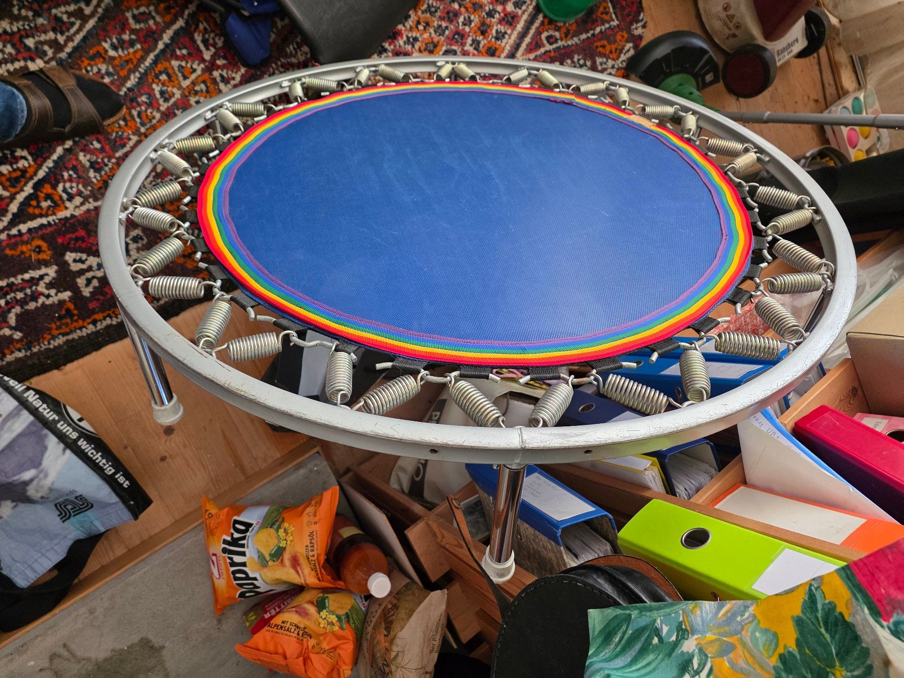 Trampoline: Trampolin Durchmesser 101 cm – Gebraucht aus Brüttisellen von Rumpelpumpel