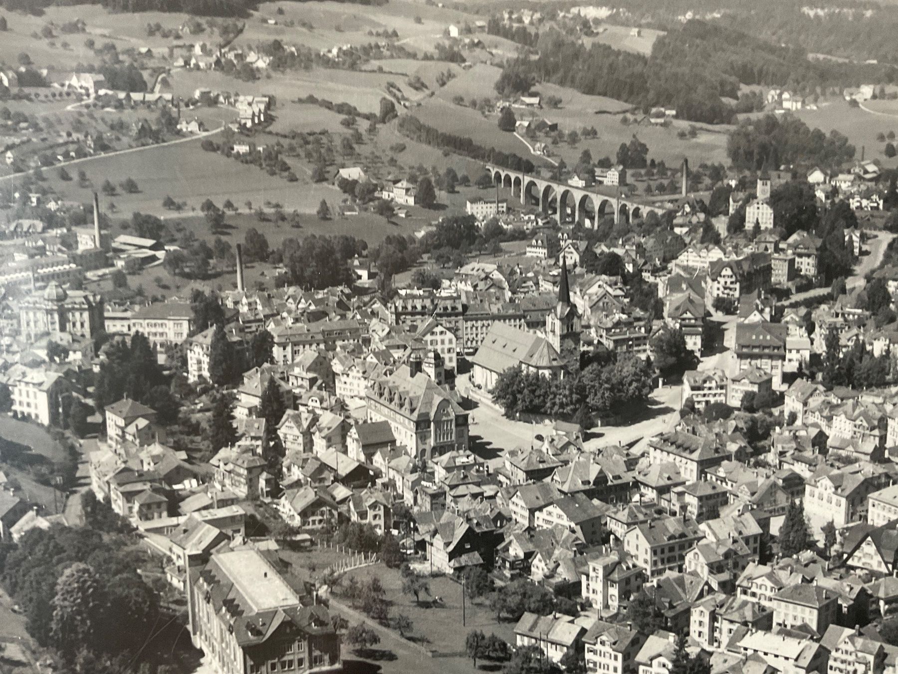 Cartoline postali: Luftaufnahme Herisau, 1948 – Usato da Tecknau venduto da bleilaus
