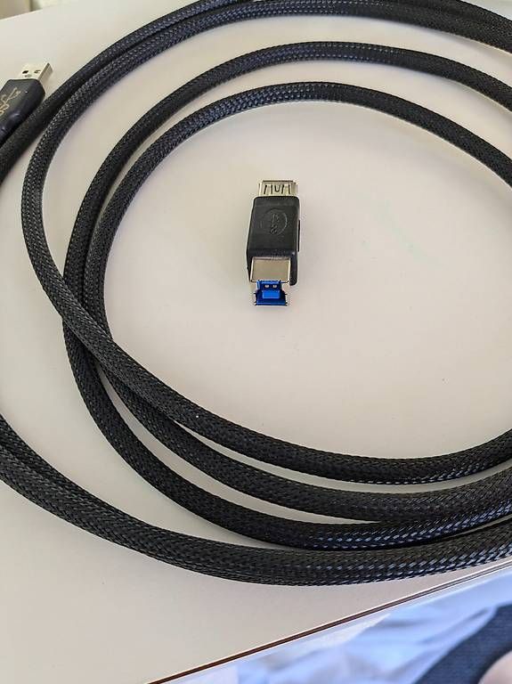 Cavi: Silent Wire 32 Cu USB 3 – Usato da La Chaux-de-Fonds venduto da Tayoo 2