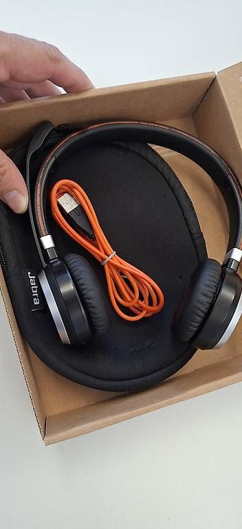 Kopfhörer: Jabra Evolve Headset Bluetooth – Gebraucht aus Frauenfeld von elv_6lj7 1