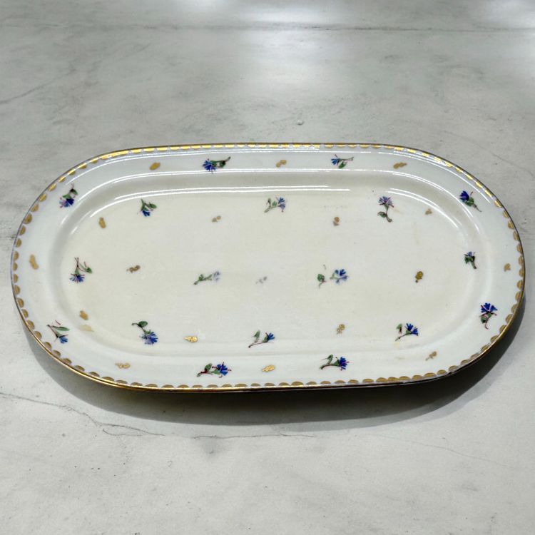 plat ovale ancien : image de Faiencerie Henriot-Quimper