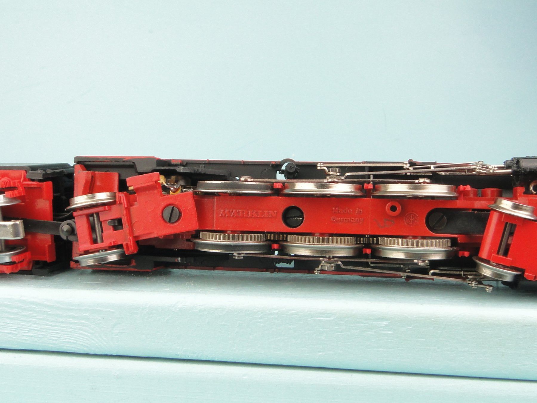 Märklin Modelleisenbahnen: Märklin 3085 Dampflok BR 003 – Gebraucht aus Bülach von cann11 4