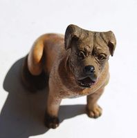 7 verschiedene Hundefiguren, Terrakotta bemalt