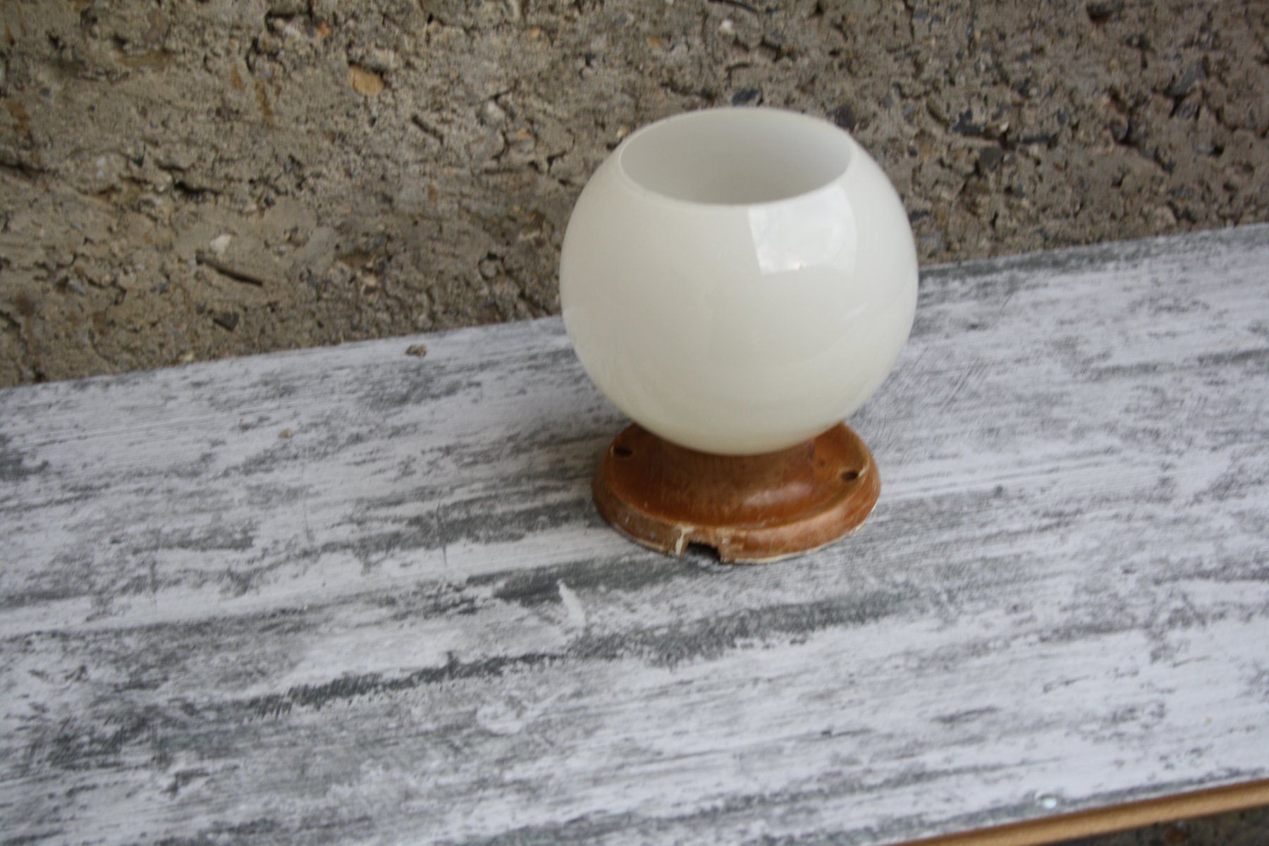 Lampade: ALTE LAMPE KUGELLAMPE – Usato da Wauwil venduto da Pneuedy 1