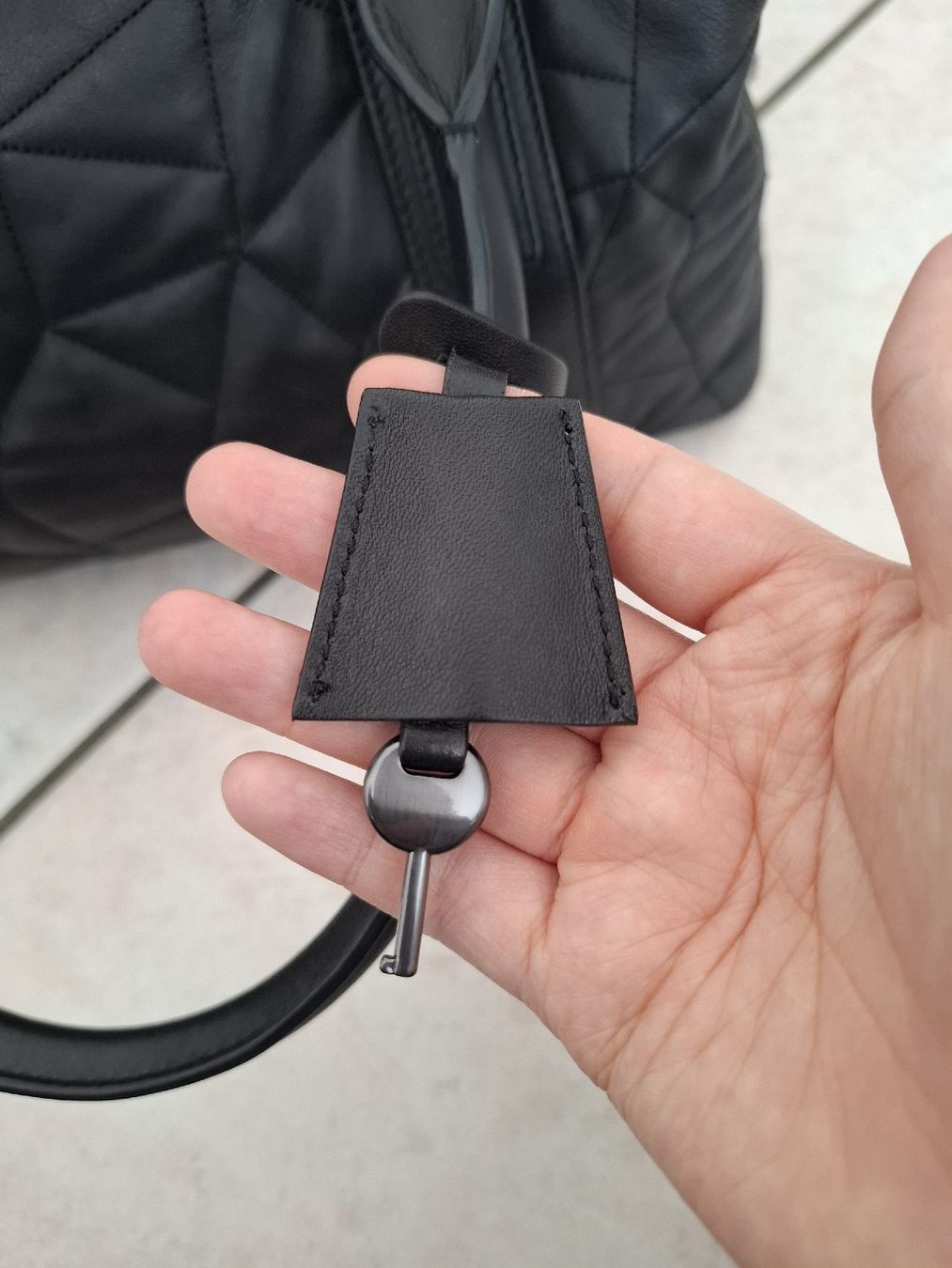 Akris Borse: AKRIS Tasche – Usato da Brig venduto da Tucan_52wm 6