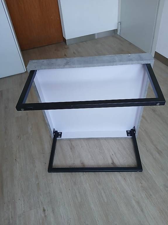 Tavoli: table basse aspect béton – Usato da monthey venduto da Bgill58 1