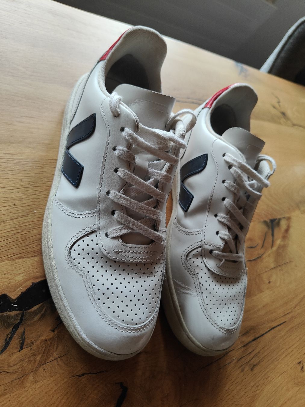 Veja Chaussures hommes: Veja Sneaker weiss Grösse 43 – D'occasion à Lichtensteig par Louly_Lou 4